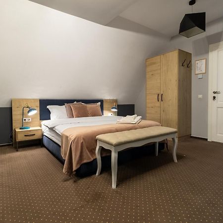 Lumiere House Sibiu Hotel Екстериор снимка