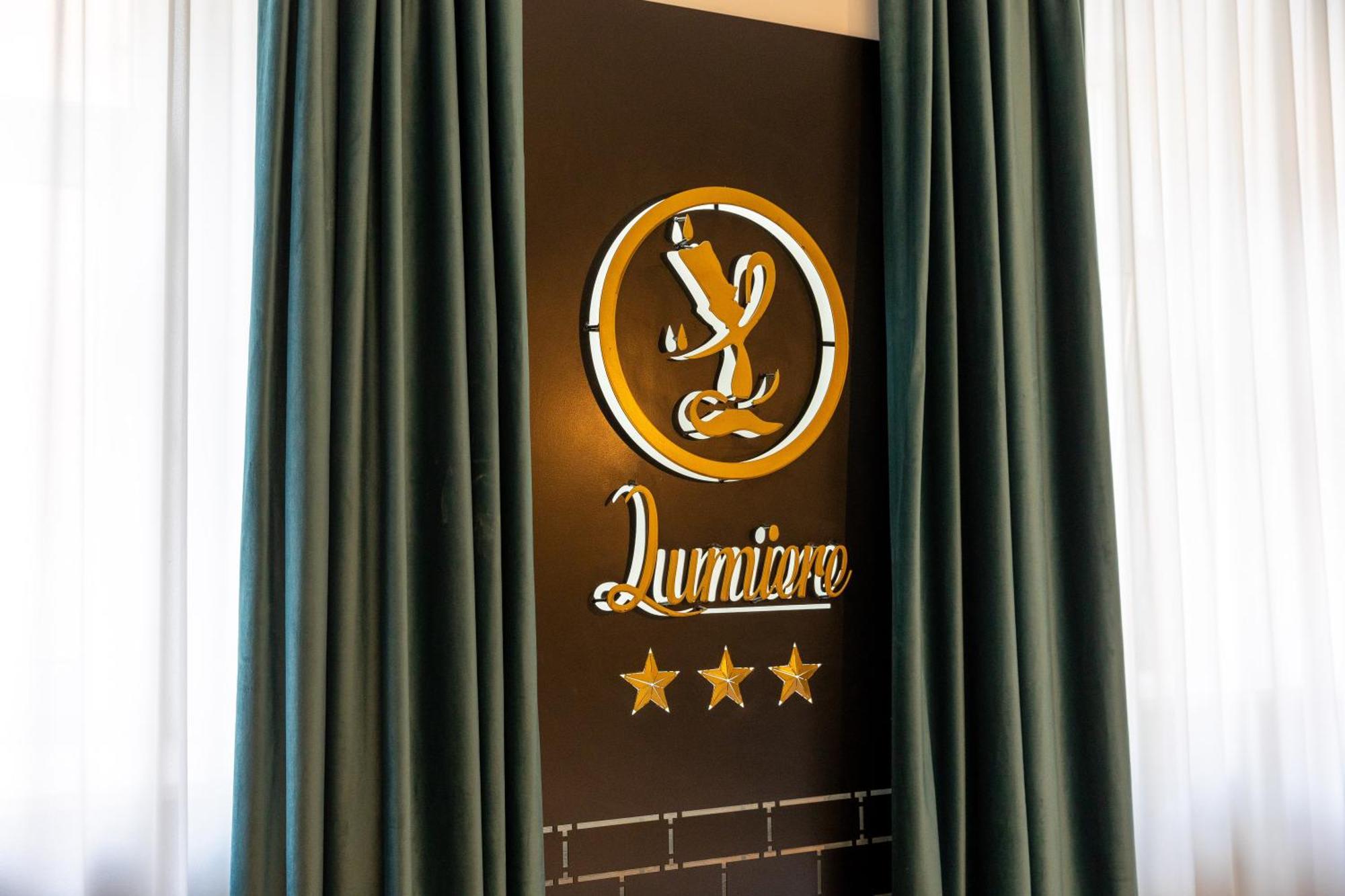 Lumiere House Sibiu Hotel Екстериор снимка