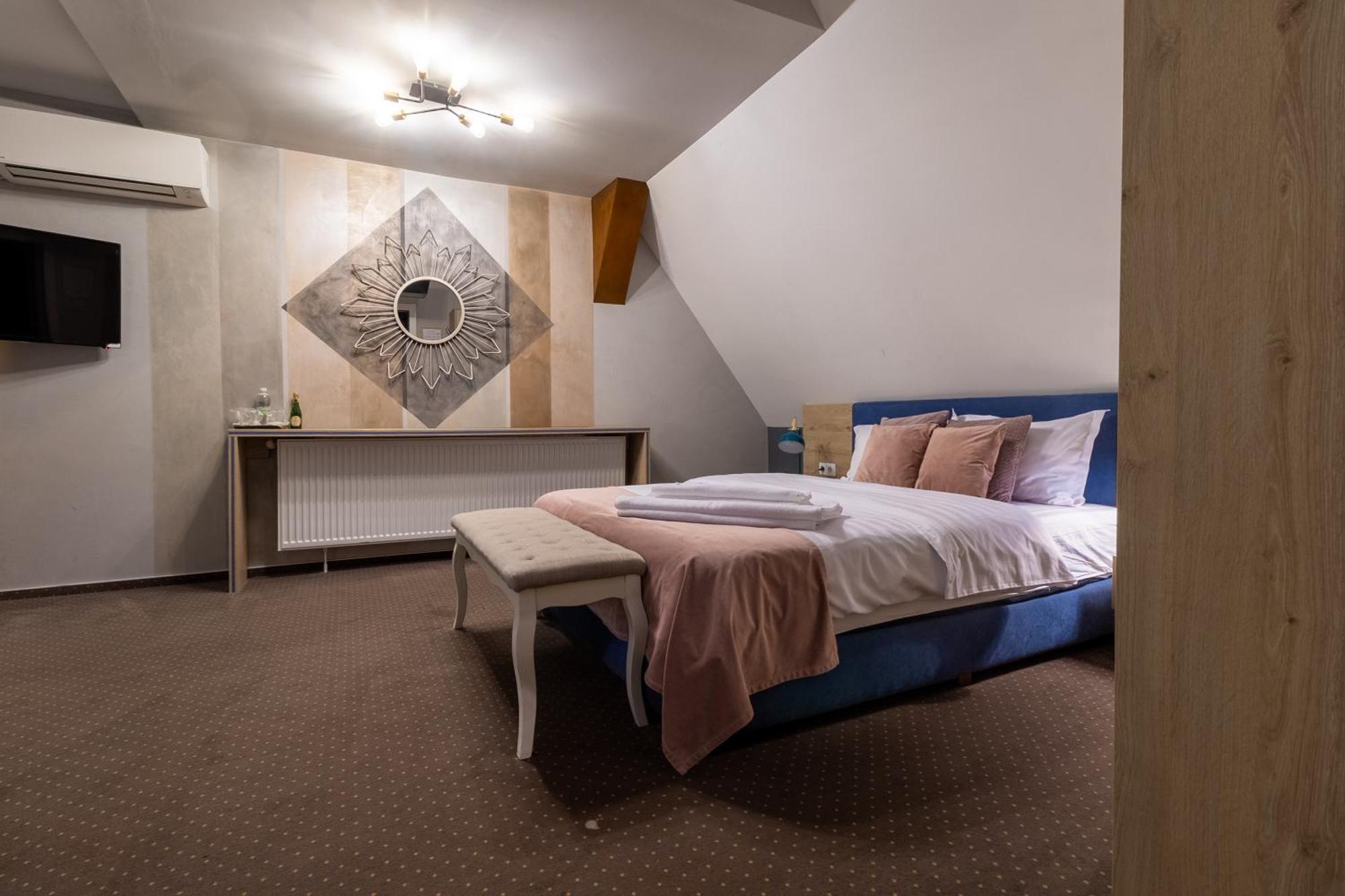 Lumiere House Sibiu Hotel Екстериор снимка