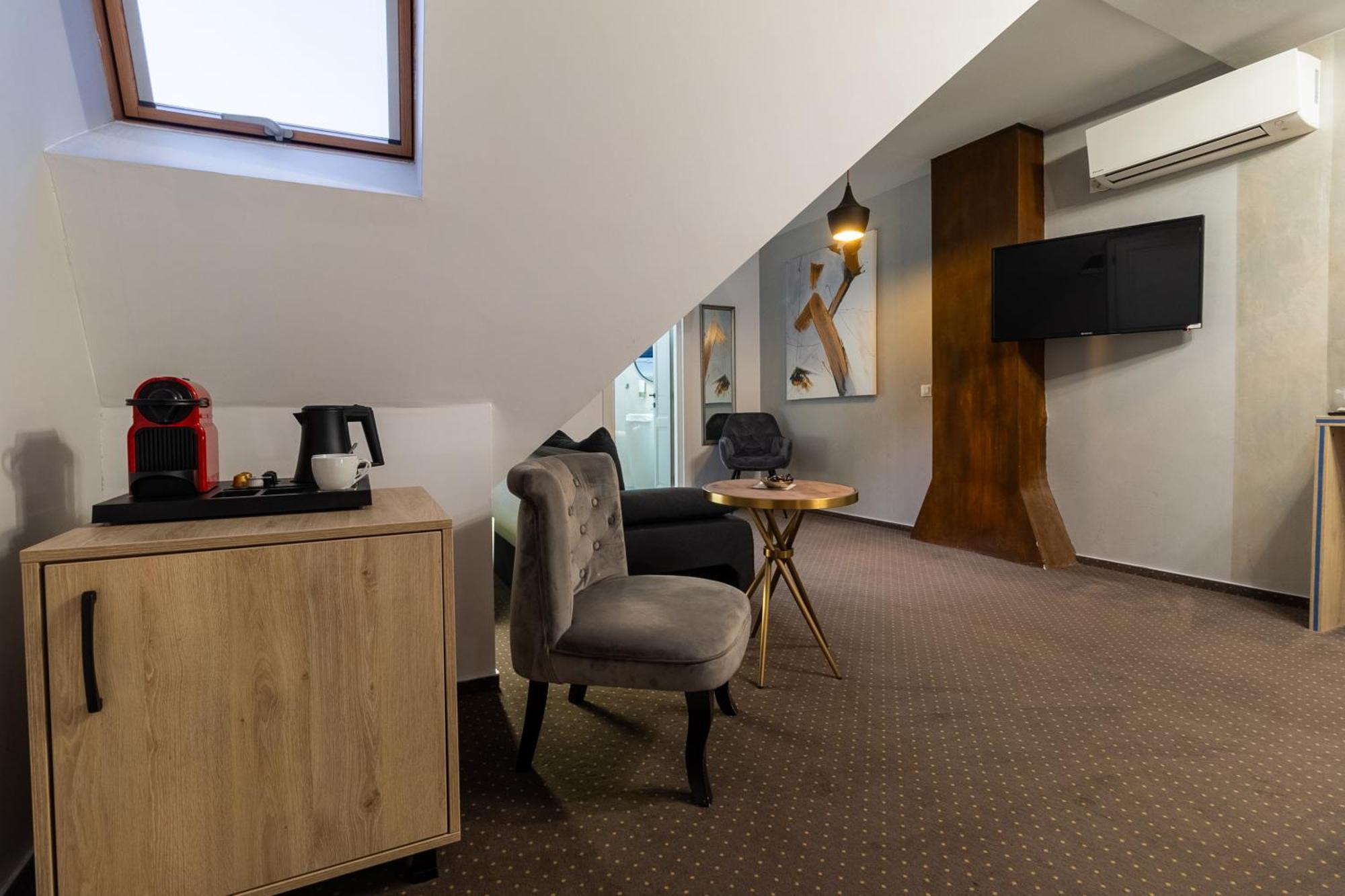 Lumiere House Sibiu Hotel Екстериор снимка